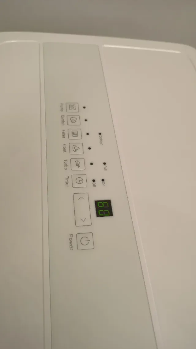 Deshumidificador Comfee 50L W18Y0619