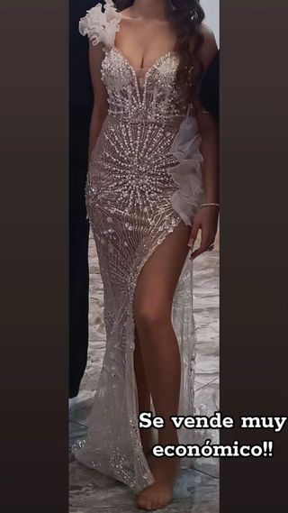 Vestido de fiesta con pedrería