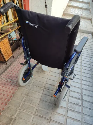 Silla de ruedas , pegable