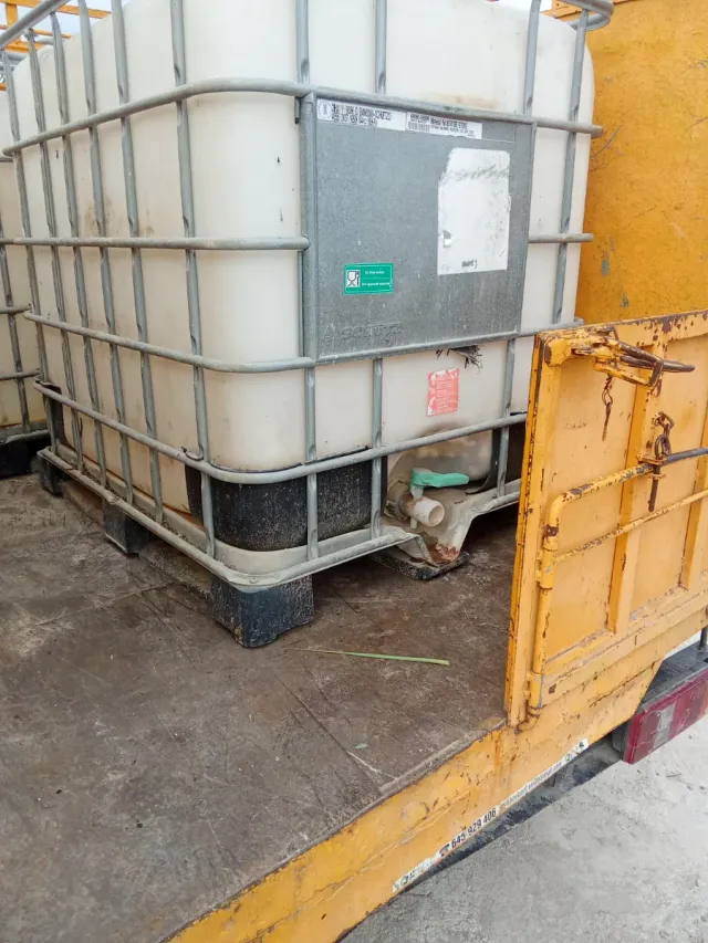 Cuba de agua 1000L IBC