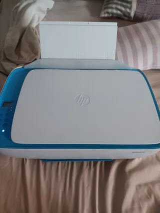 Impresora HP DeskJet 3637