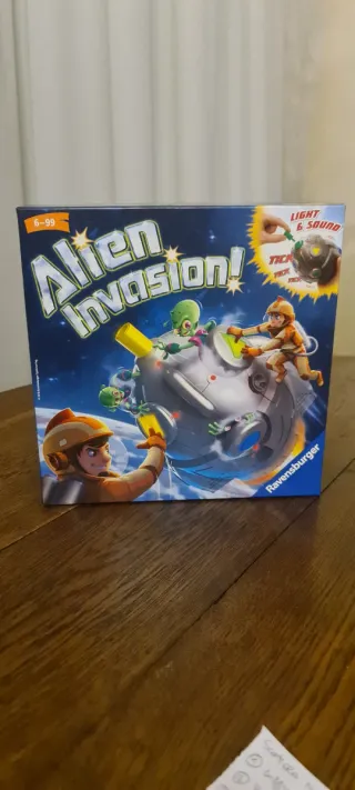 Gioco da tavolo Alien Invasion Ravensburger