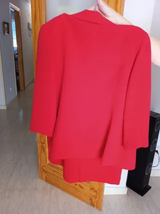 Traje de fiesta rojo