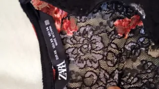 Abito floreale Zara nero e rosso taglia XS