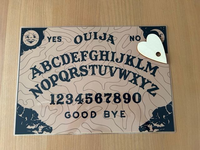 Tavola Ouija con Plancheta a Cuore