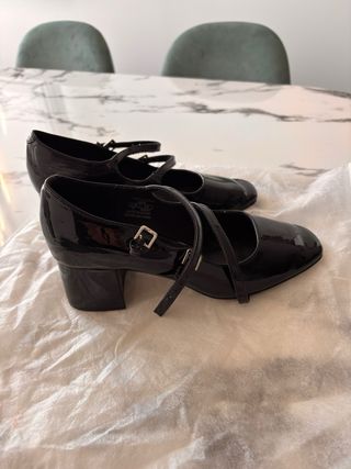 Zapatos Mary Jane Tacón Bajo Rojo /Negro Charol