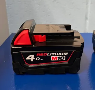 2 Baterías Milwaukee REDLITHIUM M18 4.0 Ah