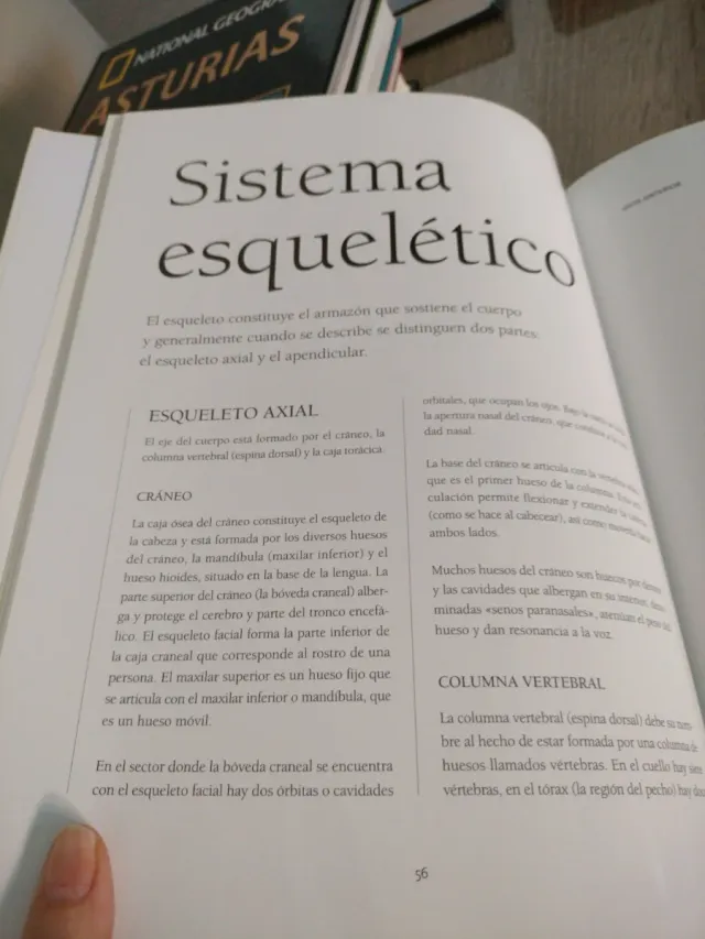 Libro de anatomía, células, tejidos y sistemas.