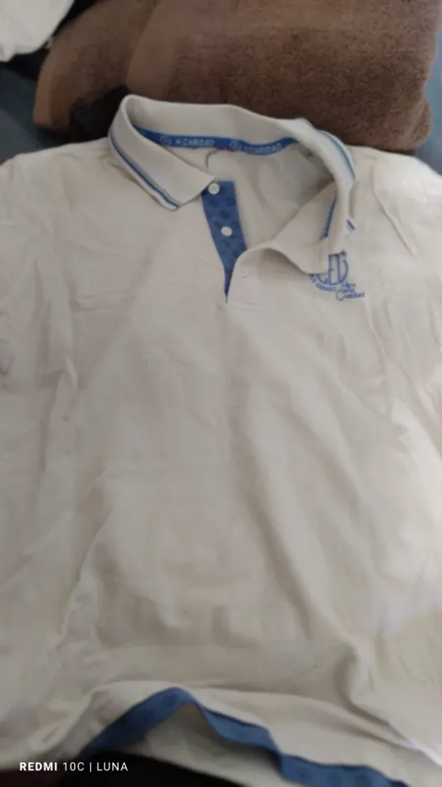 Ropa de colegio santa Isabel