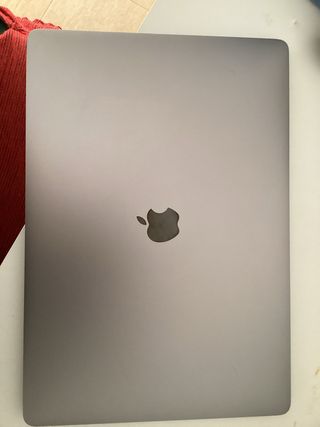 Apple MacBook Gris Plata 
