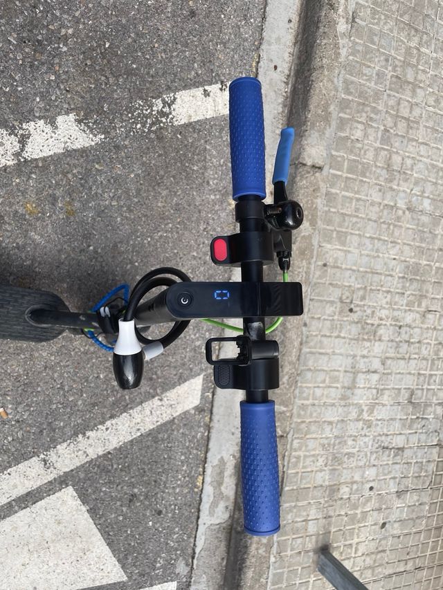 Scooter elettrico S9 Pro + caricabatterie