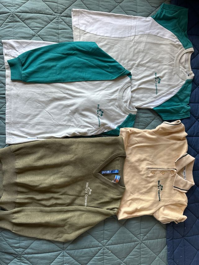 Uniforme Más Camarena Talla 6  5 euros por cada