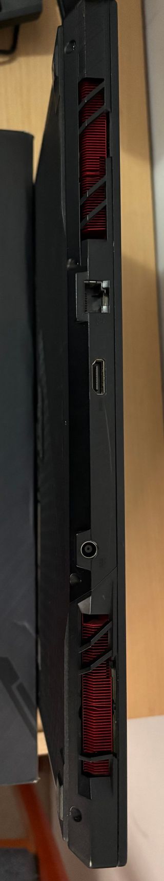 ASUS ROG Strix G531G – i7 / GTX 1650 / 16 GB RAM 