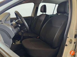 Dacia Sandero Base 1.0 54kW (73CV)