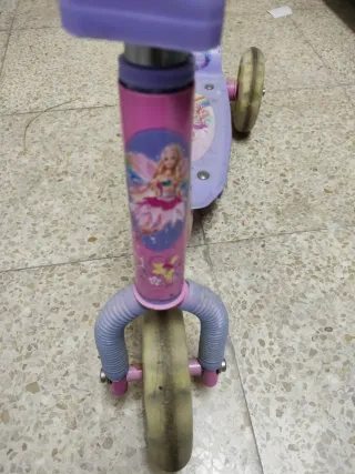 Patinete niña Barbie Hada tres ruedas