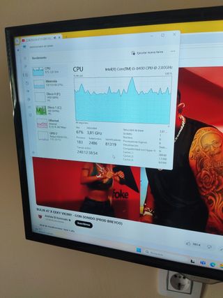 Ordenador de sobremesa HP Negro y Verde