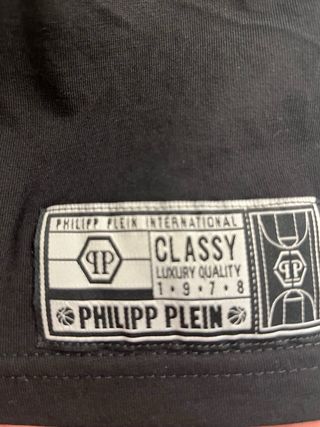 Camiseta Philipp Plein Negra con Diseño Tigre