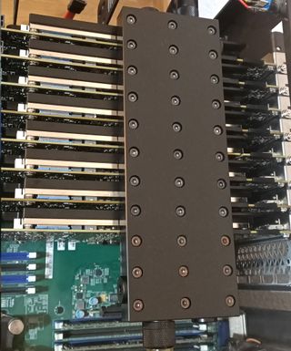 Workstation 8x1080Ti 2xXeon E5 2640v4 128GB RAM
