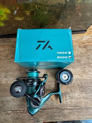 Carrete de pesca Daiwa 5000