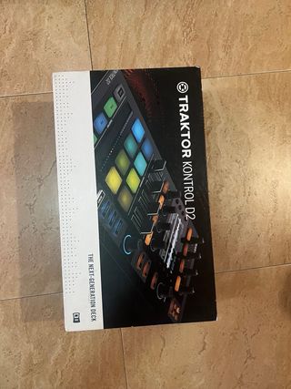 Controlador DJ Native Instruments Traktor Kontrol 