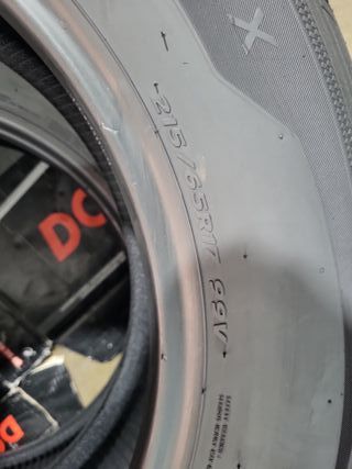 2 Neumáticos  215/65 R17 Hankook 
