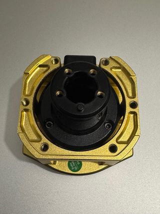 Fanatec Podium Hub (sin electrónica del interior)