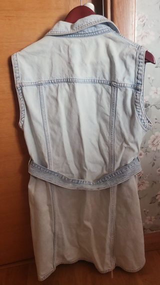 Vestido vaquero Zara sin mangas