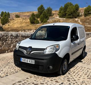 Renault Kangoo 1.5 DCI 75cv año 2019  90.000km 