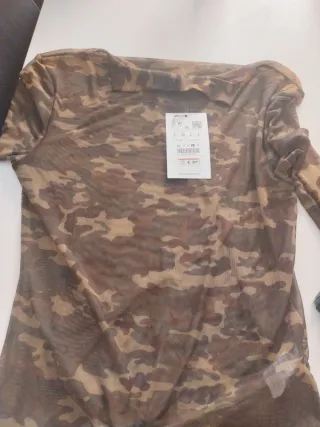 Camiseta Zara Camuflaje Malla Talla L