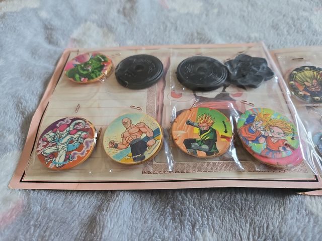 Álbum Tazos Dragon Ball Z con tazos varios 