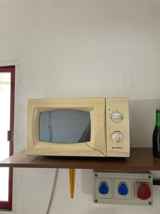 Microondas Bluesky Beige