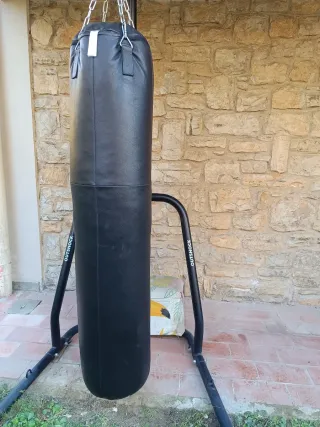 Set sacco boxe e supporto autoportante, Outshock