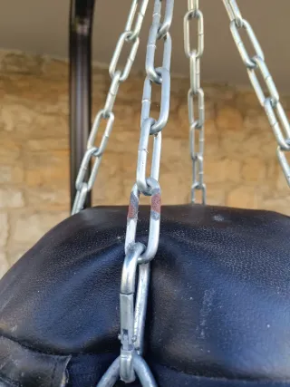 Set sacco boxe e supporto autoportante, Outshock