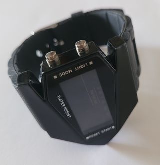 Reloj Negro Diseño Flecha Original