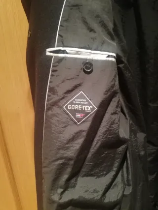 Abrigo Hugo Boss Negro 