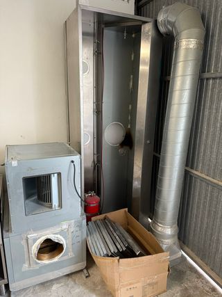 Campana extractora industrial con filtros