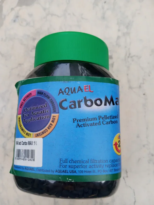 Aireador, calentador, bomba sumergible, carbón