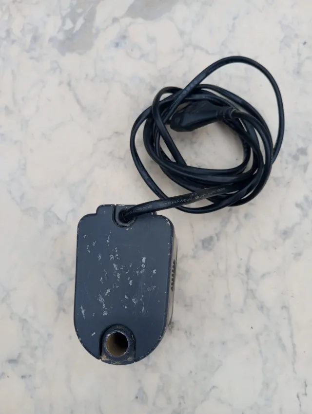 Aireador, calentador, bomba sumergible, carbón