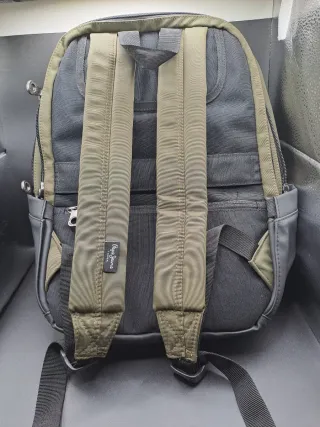 Mochila Pepe Jeans gris y verde - Nueva