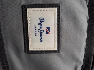 Mochila Pepe Jeans gris y verde - Nueva