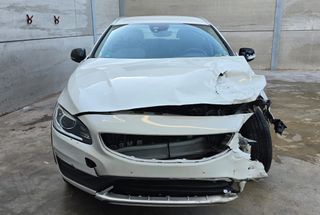 VOLVO V60 Cross Country D3 Plus 150cv 6v 2017