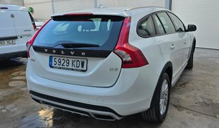 VOLVO V60 Cross Country D3 Plus 150cv 6v 2017