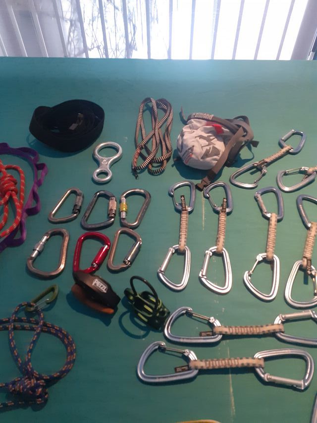 Kit Escalada Mosquetones Cuerdas