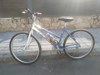 BICICLETA MTB 26" y 21V