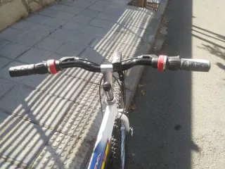 BICICLETA MTB 26" y 21V
