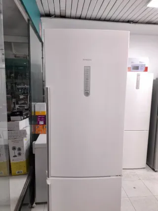 NEVERA SIEMENS BLANCA 