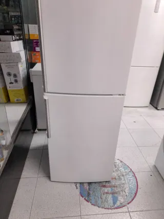 NEVERA SIEMENS BLANCA 