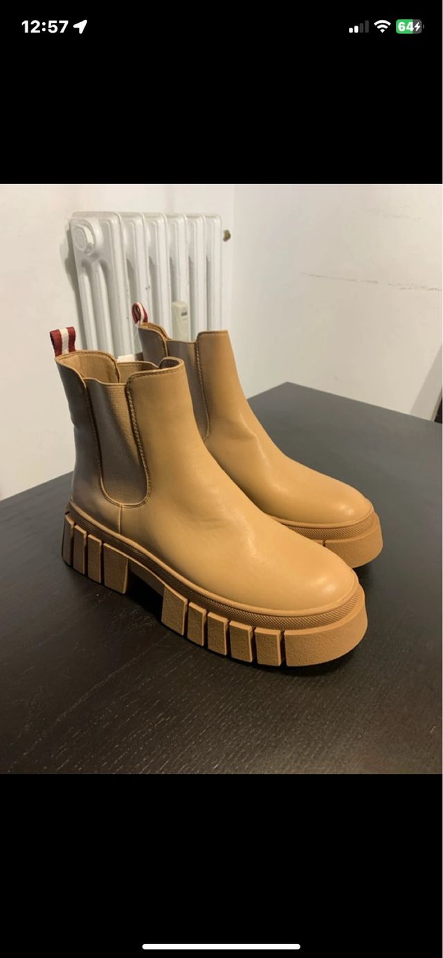 Stivaletti donna nuovi Tg 40