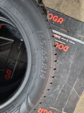 2 Neumáticos 165/65 R14 Ceat 