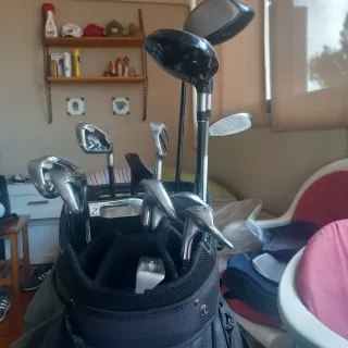 Bolsa y palos de golf completos